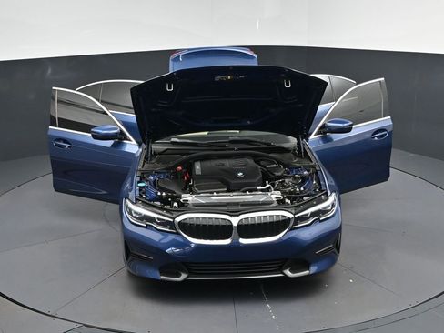 Used 2022 BMW 330i Sedan w/ Premium Package 2 image 52