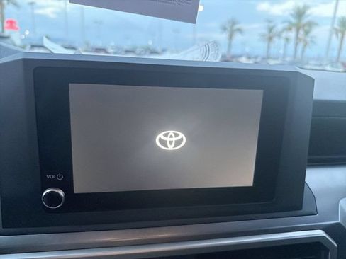 Certified 2025 Toyota 4Runner SR5 AWD/4WD image 20