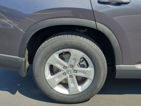 Certified 2023 Honda Pilot LX image 7