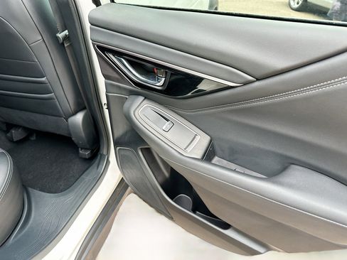 Used 2024 Subaru Outback Limited image 30