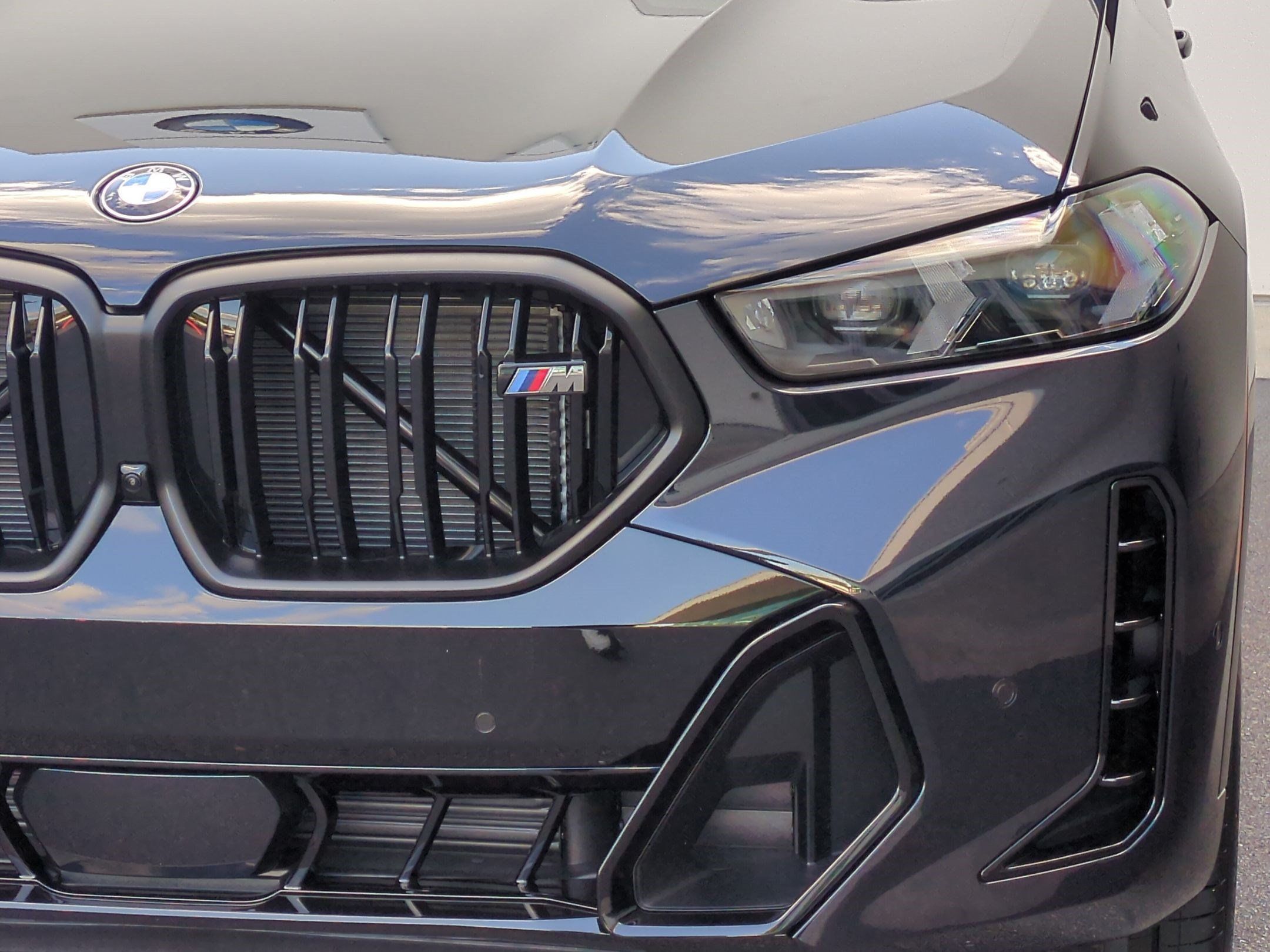 New 2027 BMW X6 M60i AWD/4WD image 6