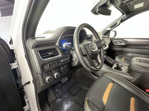 Certified 2024 GMC Yukon AT4 w/ Technology Package AWD/4WD image 9