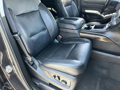 Used 2015 Chevrolet Tahoe LT w/ Luxury Package RWD image 10