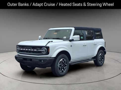 Used 2024 Ford Bronco Outer Banks image 1