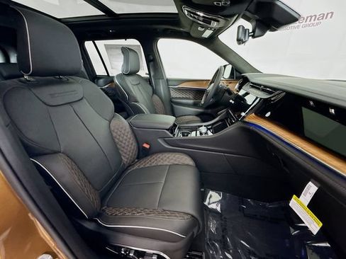 New 2026 Jeep Grand Cherokee Summit AWD/4WD image 29