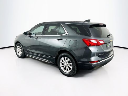 Used 2020 Chevrolet Equinox LT w/ Driver Convenience Package image 5