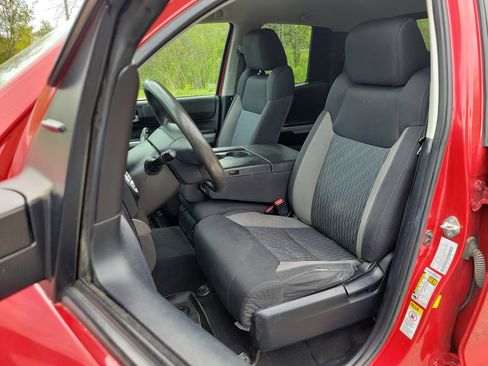 Used 2015 Toyota Tundra SR5 AWD/4WD image 14