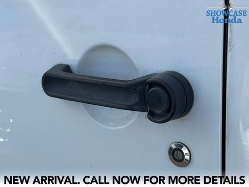 Used 2017 Jeep Wrangler Unlimited Rubicon w/ Connectivity Group AWD/4WD image 10