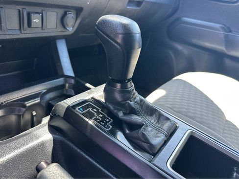 Used 2020 Toyota Tacoma SR RWD image 27