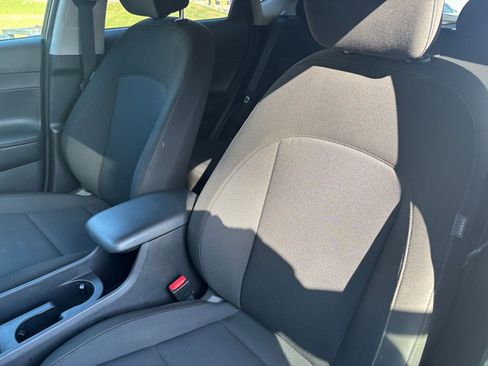 Used 2025 Hyundai Kona SEL image 34