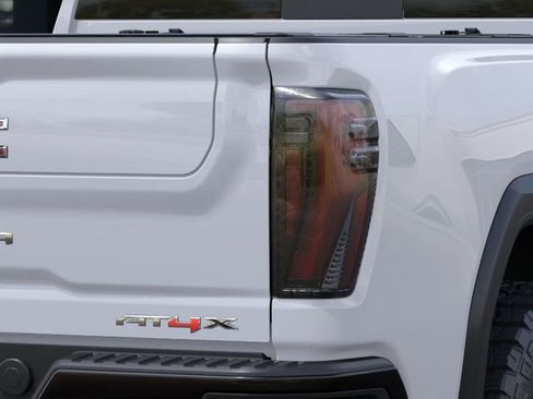 New 2026 GMC Sierra 2500 AT4X AWD/4WD image 11