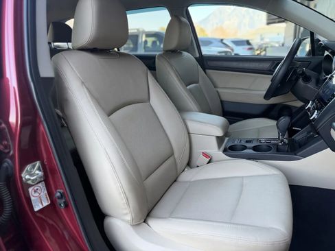 Used 2018 Subaru Outback 3.6R Limited image 18