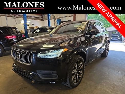 Used 2022 Volvo XC90 T5 Momentum w/ Protection Package Premier FWD image 1