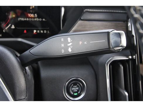 Used 2025 GMC Acadia Denali FWD image 22
