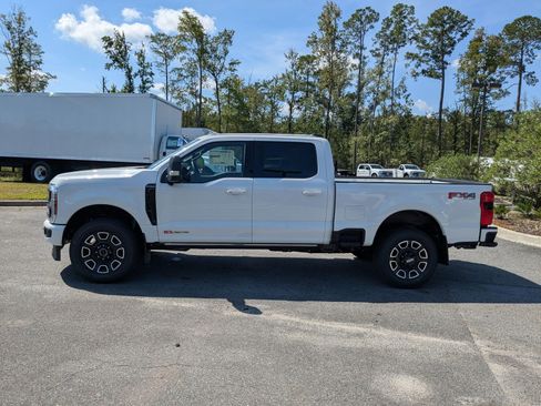 New 2025 Ford F250 Platinum image 7