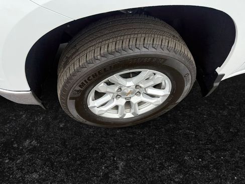 Certified 2025 Chevrolet Silverado 1500 LT image 9