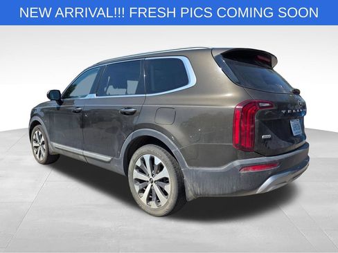 Used 2020 Kia Telluride S AWD/4WD image 5