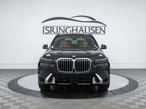 New 2026 BMW X7 xDrive40i w/ Executive Package image 2