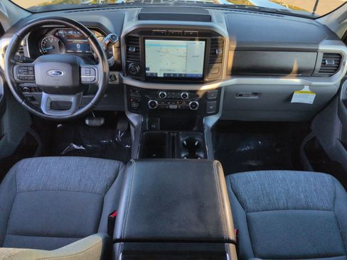 Certified 2022 Ford F150 XLT w/ Equipment Group 302A High image 16