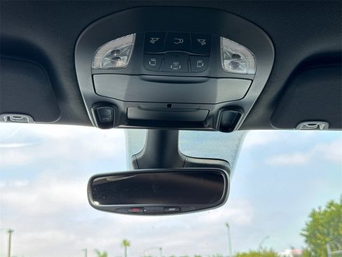 New 2025 Chrysler Pacifica Select image 23