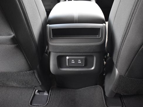 New 2026 Nissan Pathfinder SV image 42