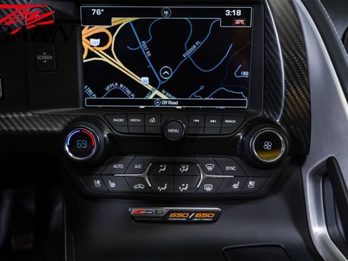 Used 2016 Chevrolet Corvette Z06 w/ 3LZ Preferred Equipment Group RWD image 50