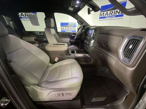 Used 2022 Chevrolet Silverado 2500 LTZ w/ LTZ Premium Package image 34