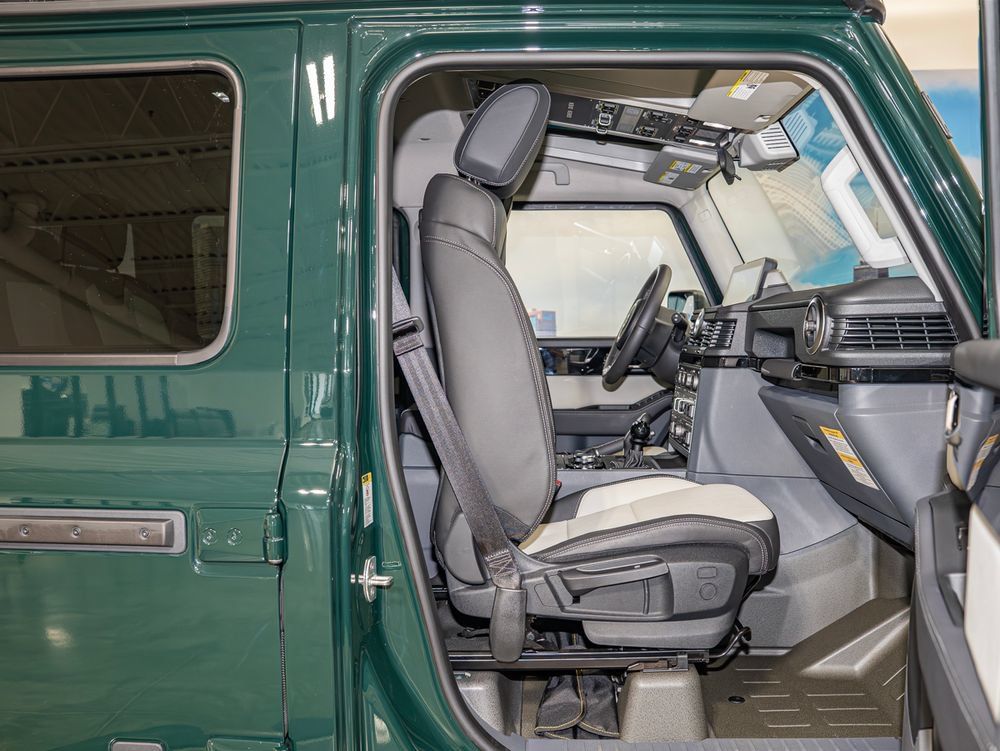 Used 2025 INEOS Grenadier Station Wagon AWD/4WD image 21