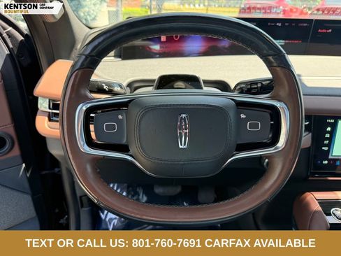 Used 2025 Lincoln Navigator Reserve AWD/4WD image 16