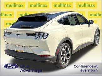 Certified 2025 Ford Mustang Mach-E Select w/ Comfort Package Lite video 4