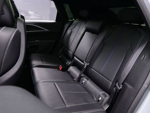 Used 2024 Cadillac Lyriq Luxury RWD image 27