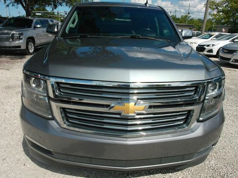 Used 2018 Chevrolet Suburban Premier RWD image 2