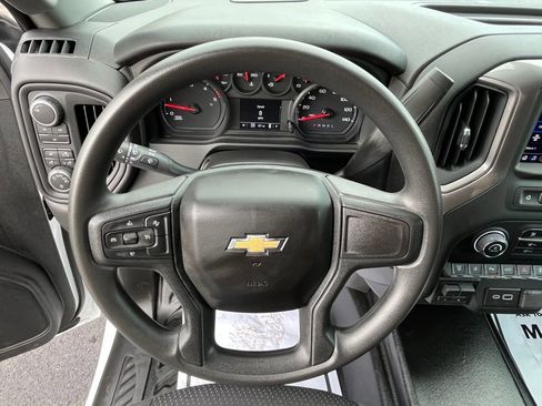 Certified 2024 Chevrolet Silverado 2500 W/T image 11