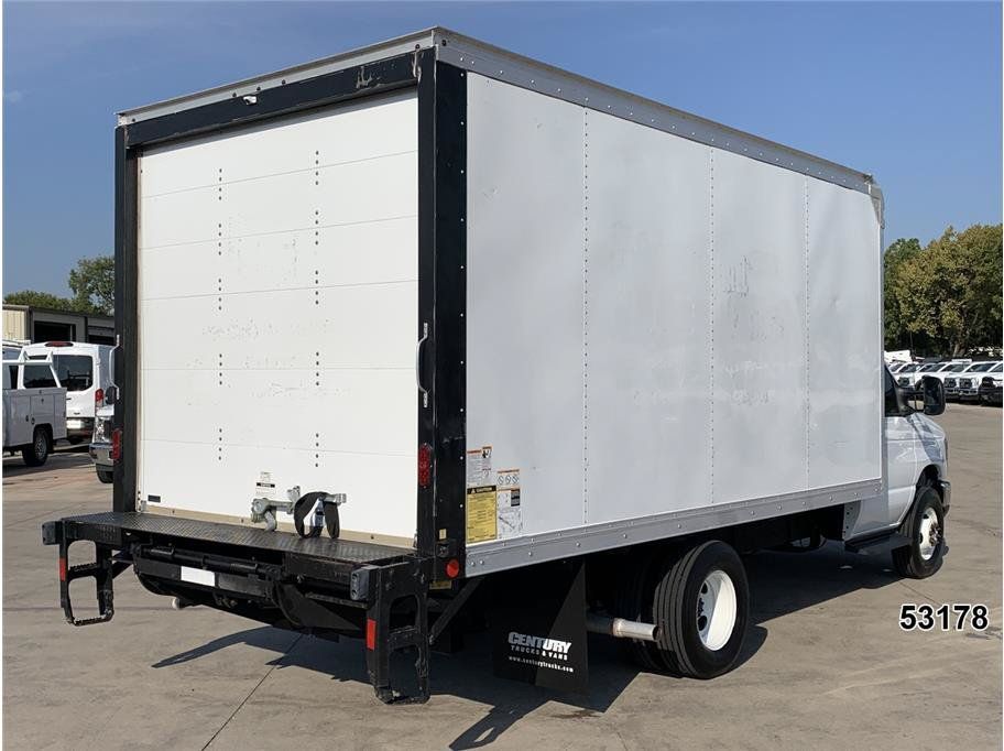 Used 2024 Ford E-450 and Econoline 450 Super Duty w/ Power Windows & Locks Group RWD image 2