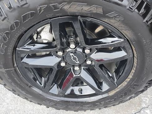 Certified 2023 Chevrolet Silverado 1500 LT Trail Boss w/ Protection Package AWD/4WD image 32