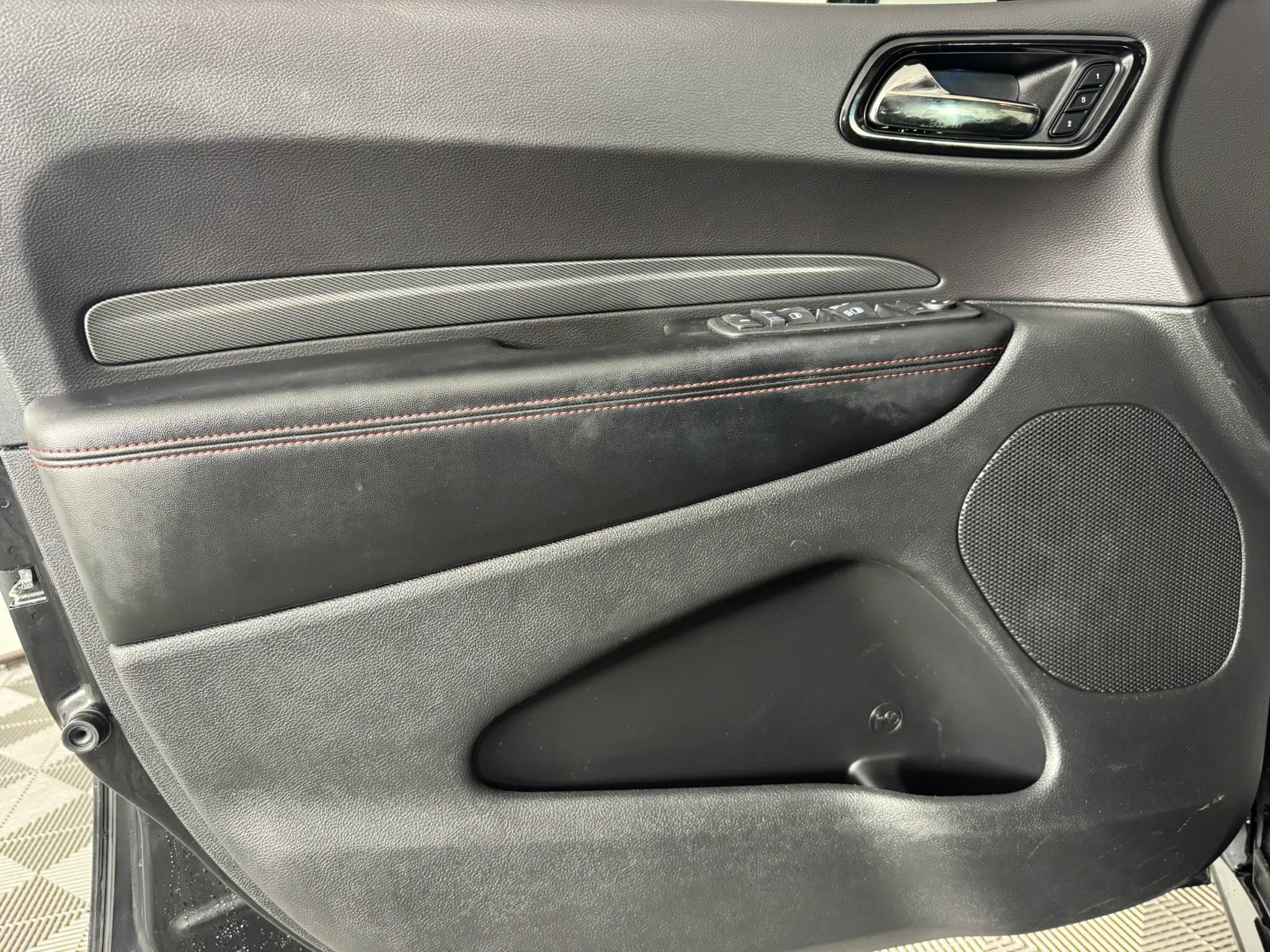 Used 2025 Dodge Durango GT AWD/4WD image 44