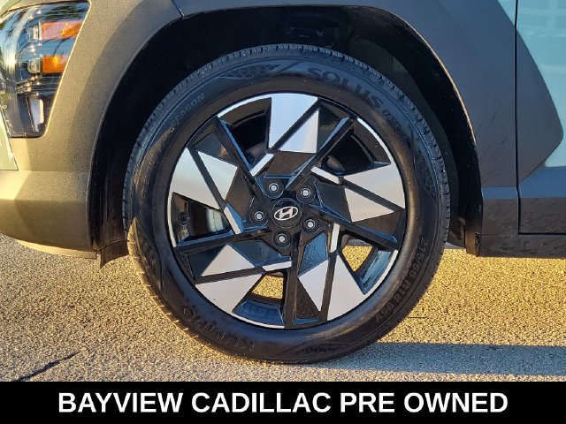 Used 2025 Hyundai Kona SEL FWD image 9