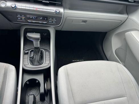 Certified 2024 Hyundai Kona SEL image 32