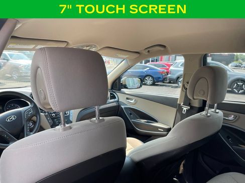 Used 2017 Hyundai Santa Fe Sport w/ 2.4L Value Package 06 AWD/4WD image 12