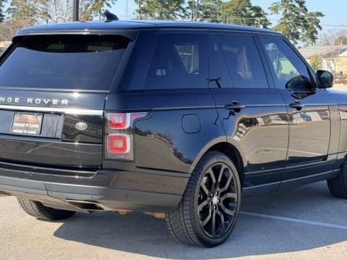 Used 2020 Land Rover Range Rover HSE image 7
