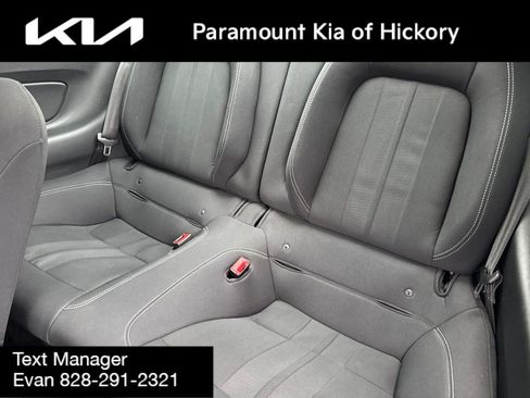 Used 2019 Ford Mustang GT w/ Black Accent Package RWD image 12
