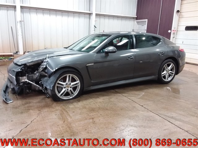 Used 2013 Porsche Panamera RWD image 1