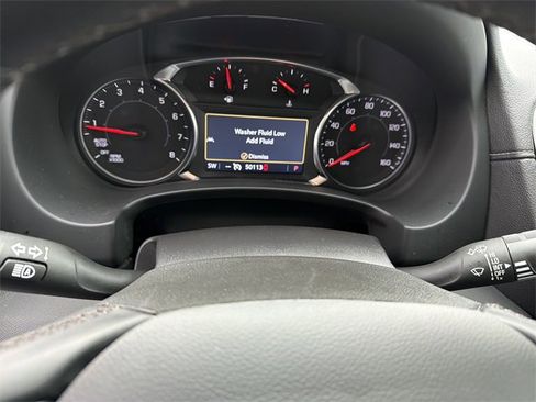 Used 2023 GMC Terrain SLT image 18