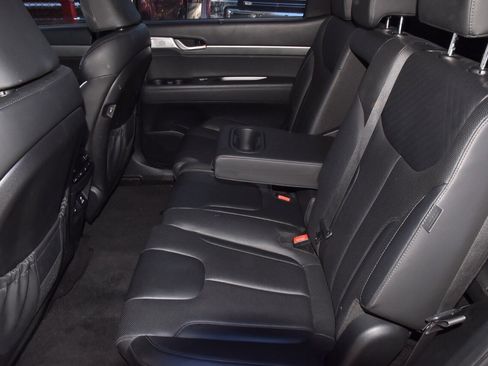 Used 2023 Hyundai Palisade SEL image 14