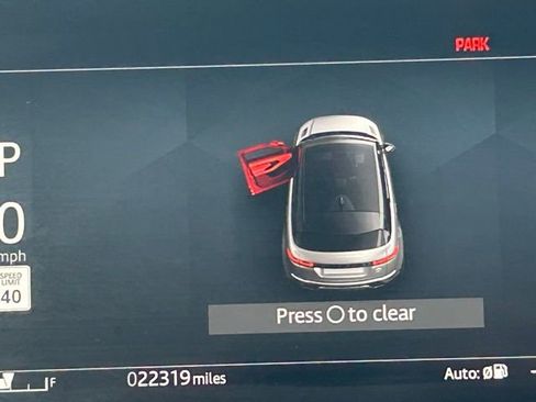 Used 2024 Land Rover Range Rover Evoque S image 23