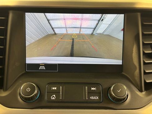 Used 2021 GMC Acadia SLT FWD image 43