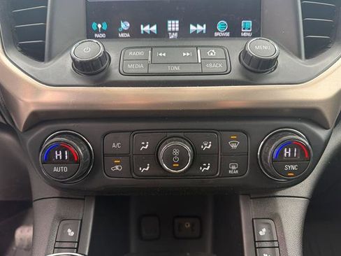 Used 2018 GMC Acadia Denali w/ Technology Package image 39