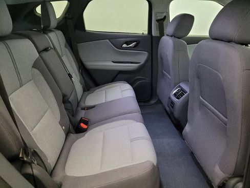 Used 2021 Chevrolet Blazer LT FWD image 19