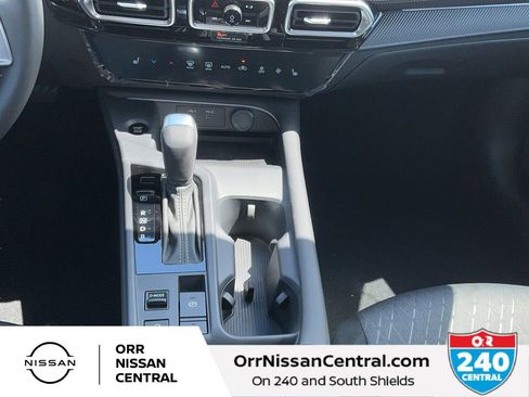 New 2026 Nissan Sentra SV w/ SV Convenience Package FWD image 24