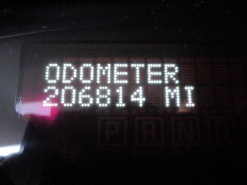 Used 2012 GMC Acadia SLE FWD image 14